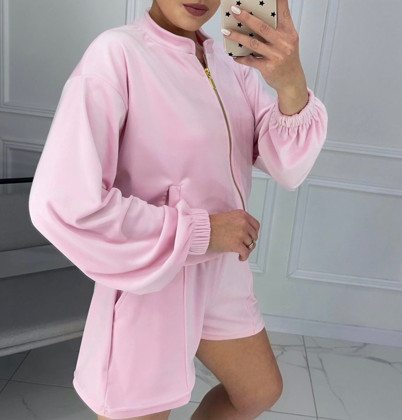 “Baby pink” šortų kostiumėlis