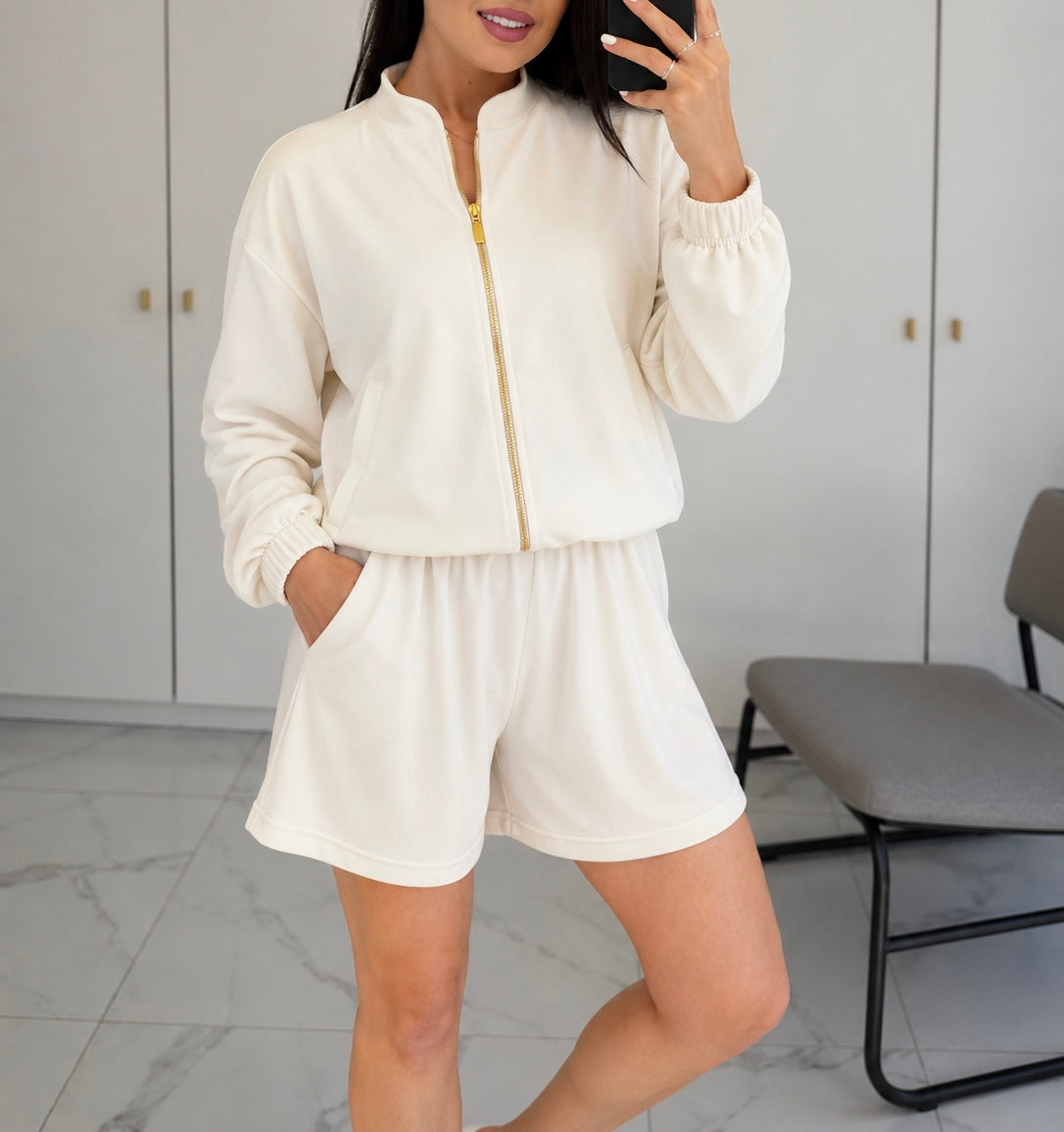 “Cream” šortų kostiumėlis Pre-Order