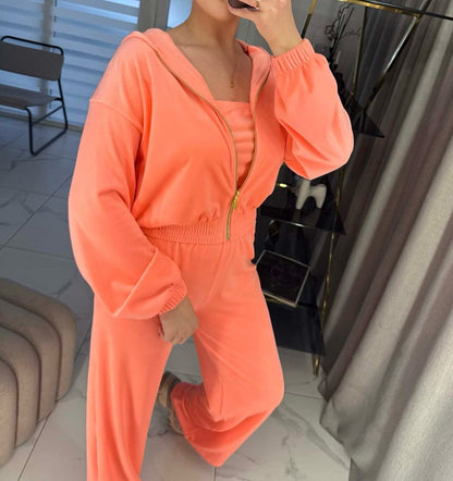 “Coral” velour set