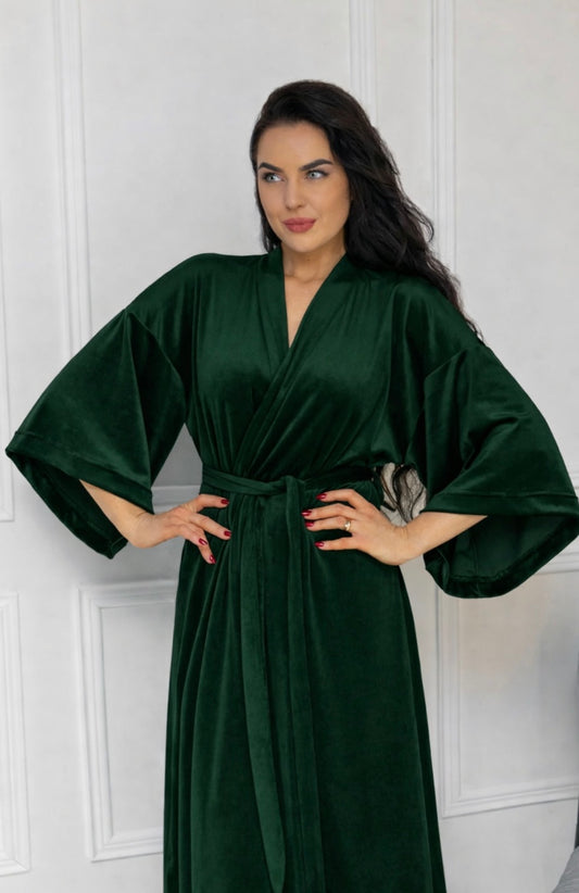 Veliūro chalatas moterims