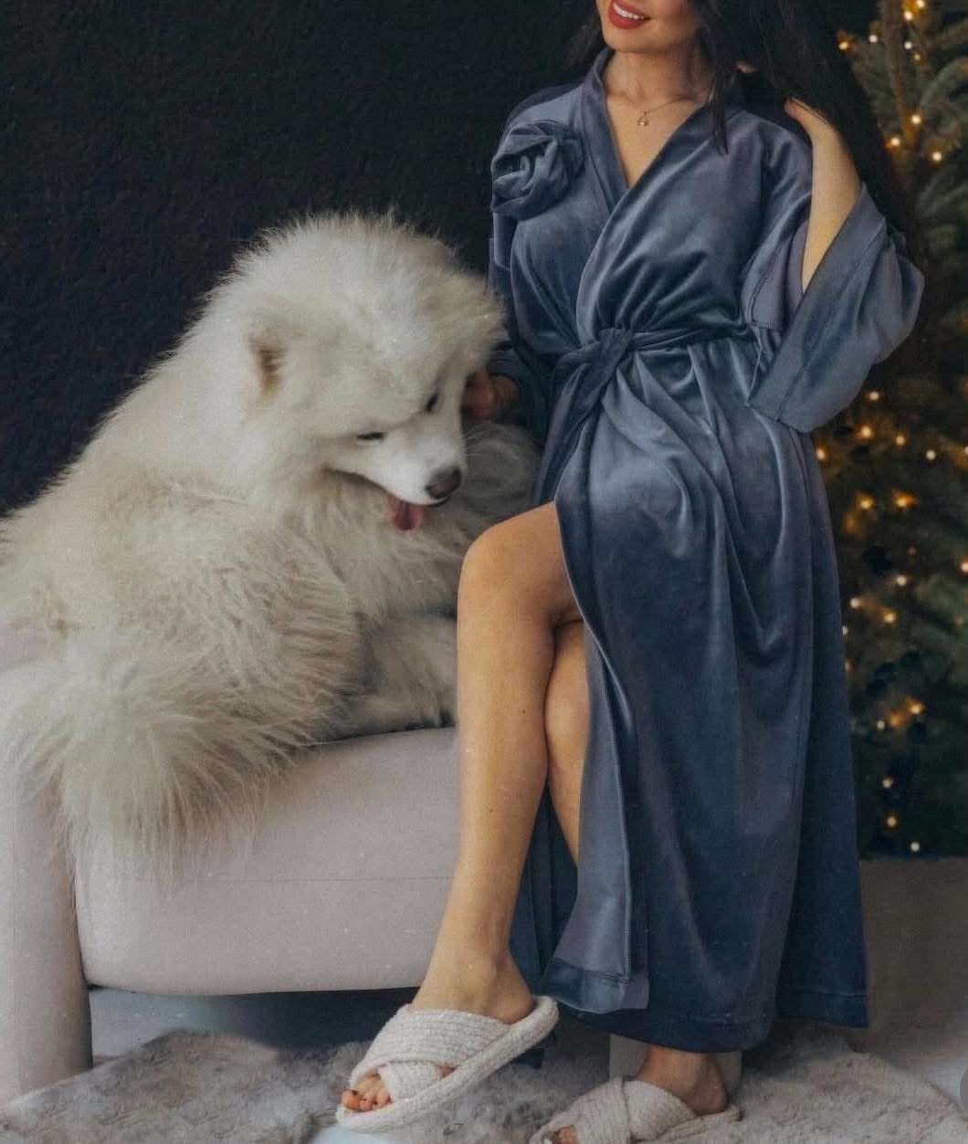 Veliūrinis chalatas “DARK GREY”