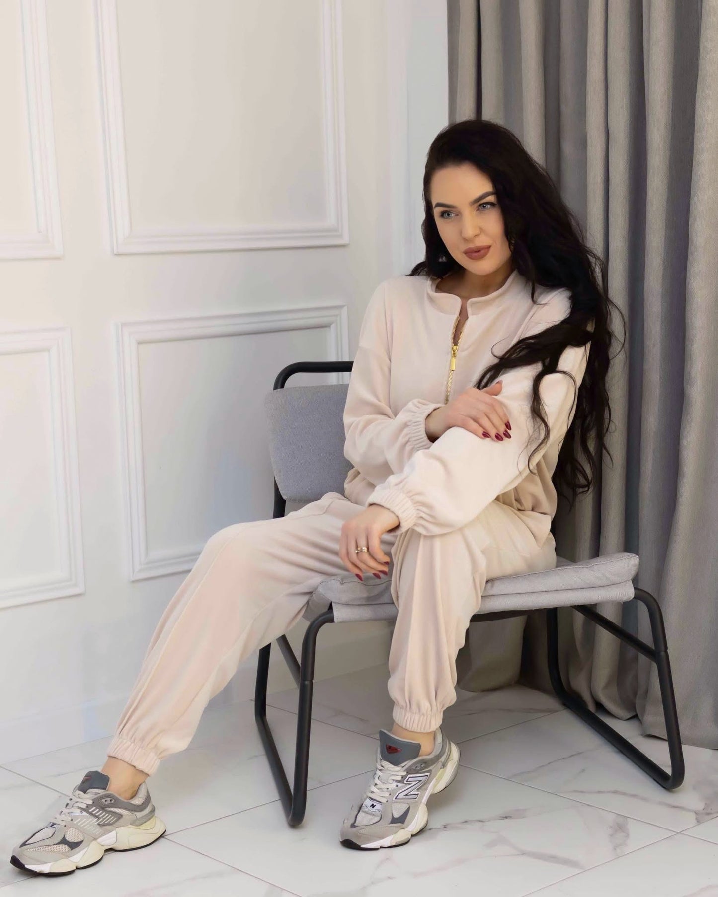 Veliūro kostiumas laisvalaikio