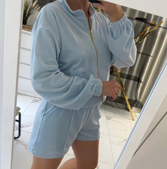 “Baby blue” šortų kostiumėlis