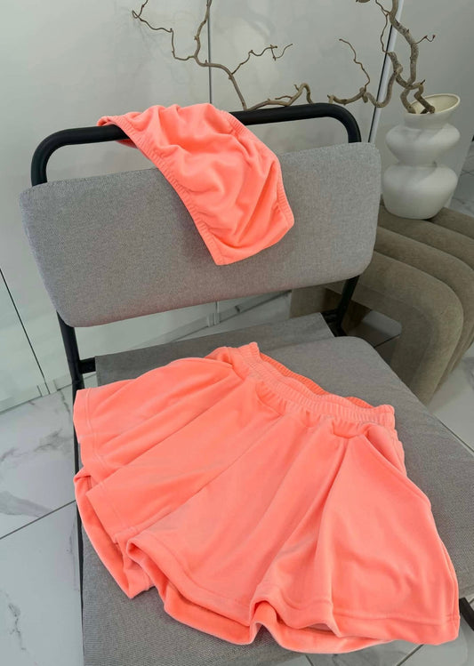 “Coral” sijonšorčių ir crop top’o kostiumėlis