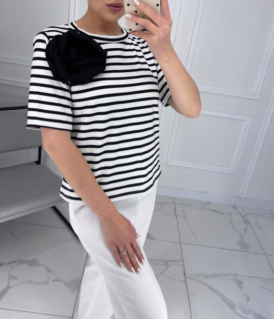 Striped blouse with attached flower, short sleeves