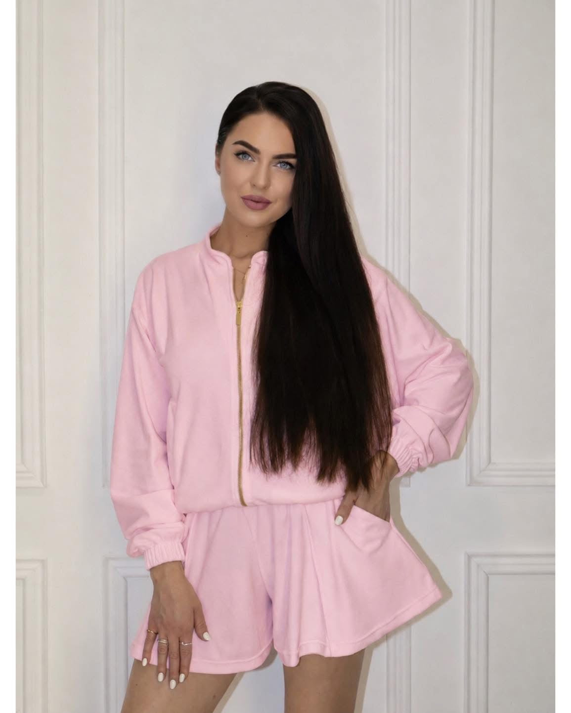 “Baby pink” šortų kostiumėlis