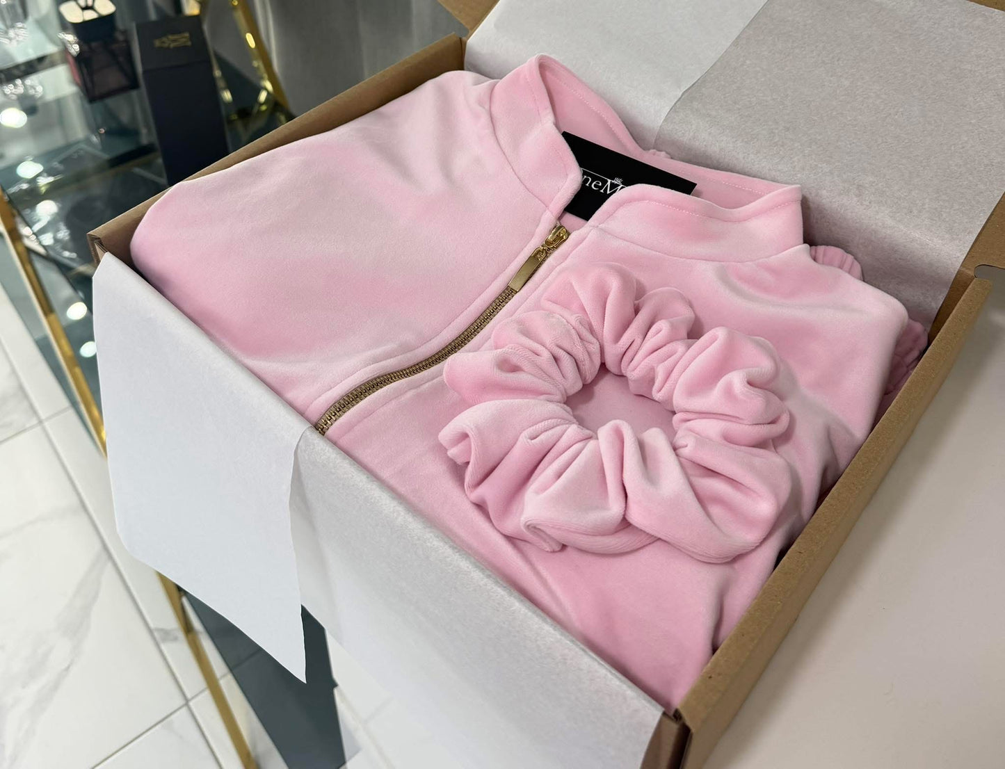 “Baby pink” šortų kostiumėlis