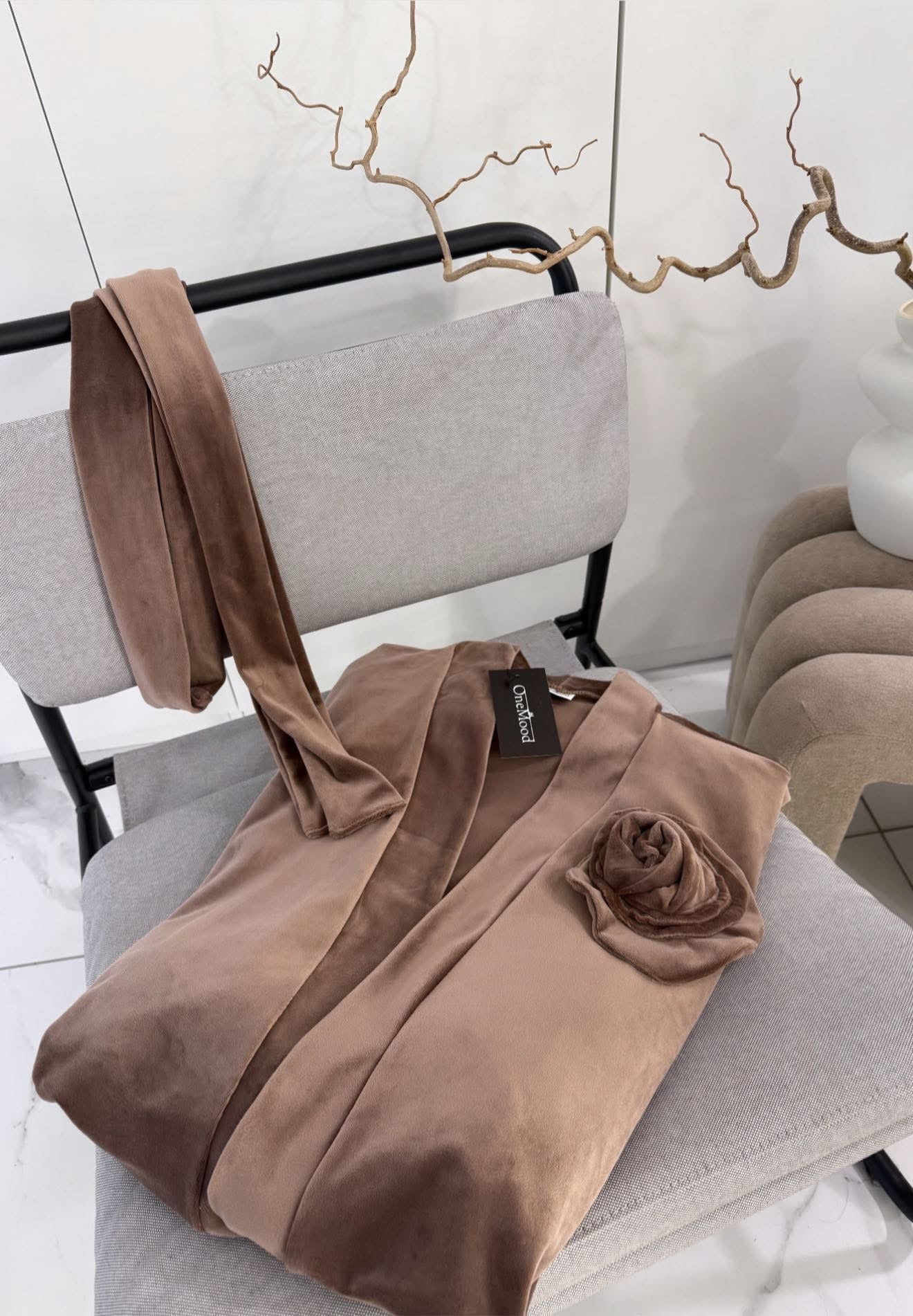 Veliūrinis chalatas “CAPPUCCINO”