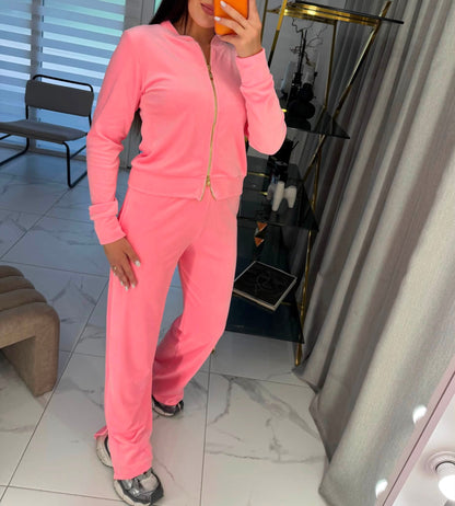 “Candy pink” velour set