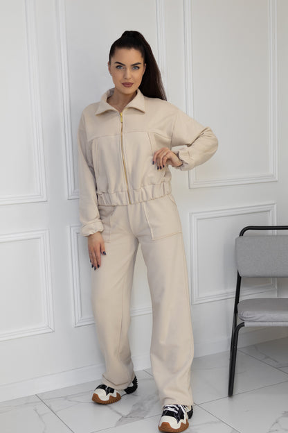 Casual suit with pockets “CREAM”