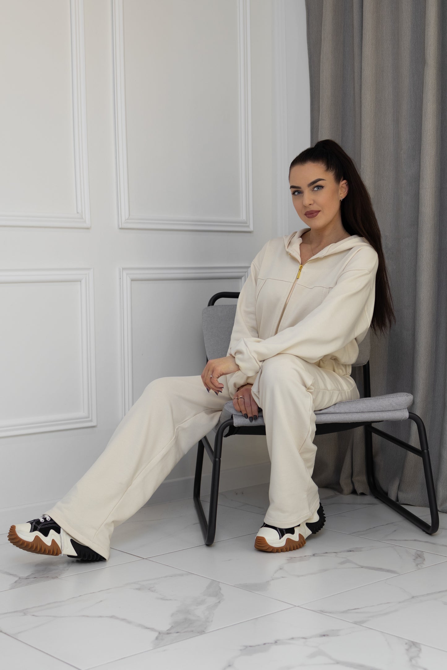 Casual suit with pockets “WHITE CREAM”