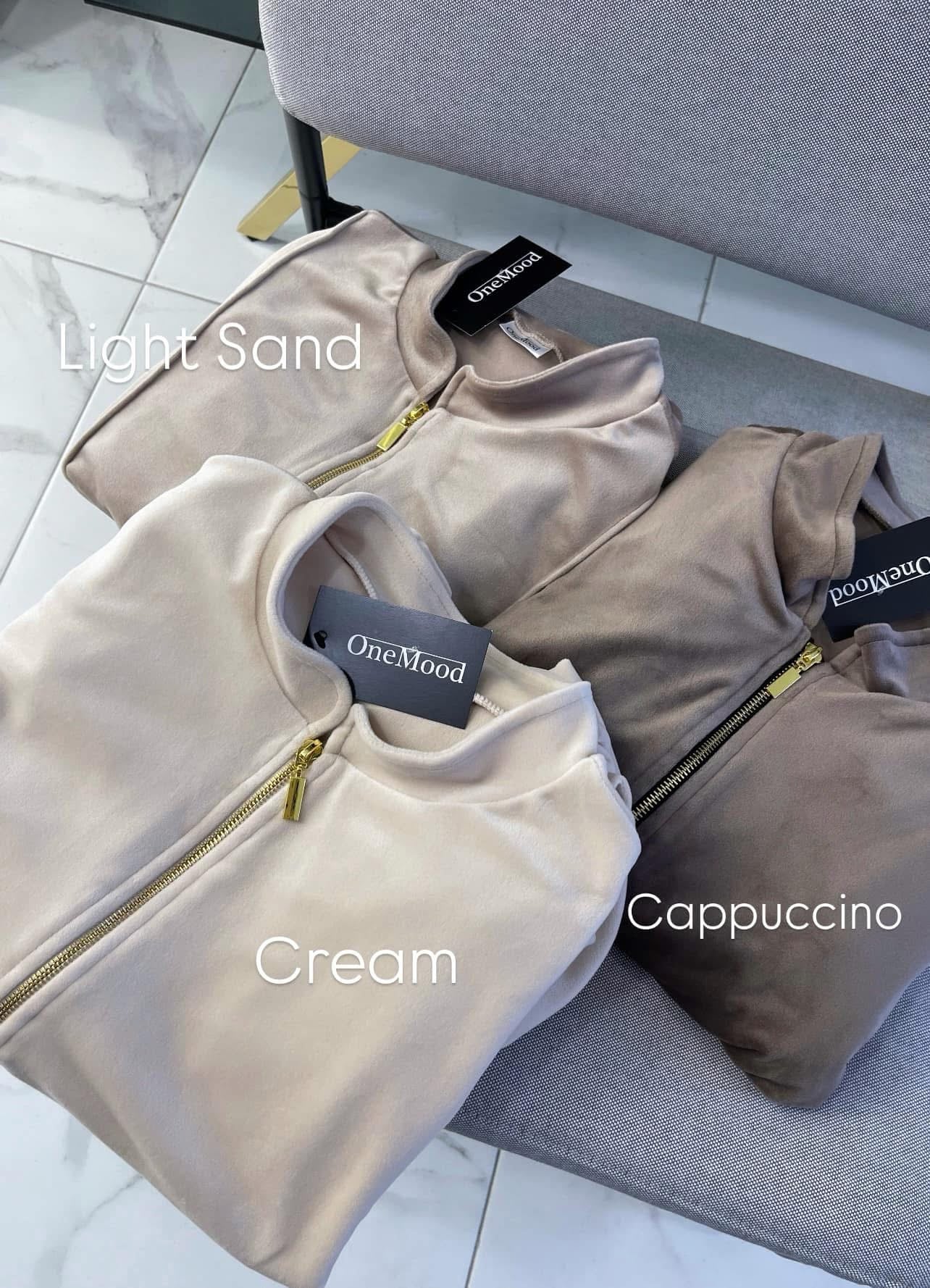 “Cappuccino” shorts suit