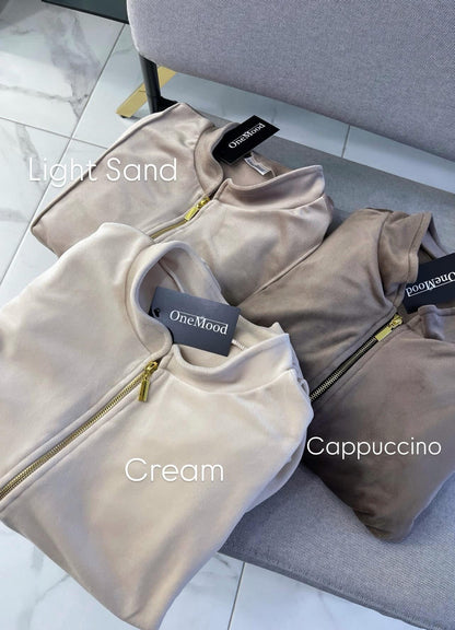 “Cappuccino” shorts suit