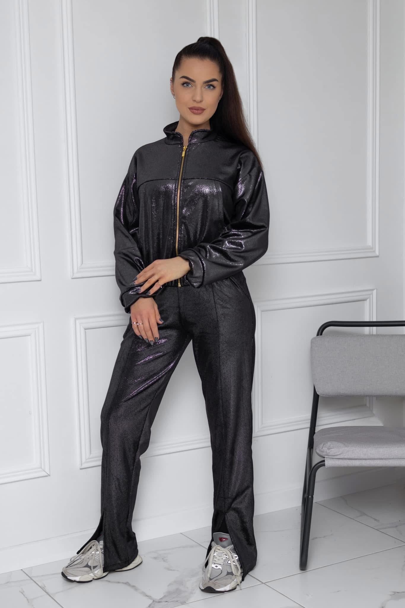 Shiny velour leisure suit “Black”