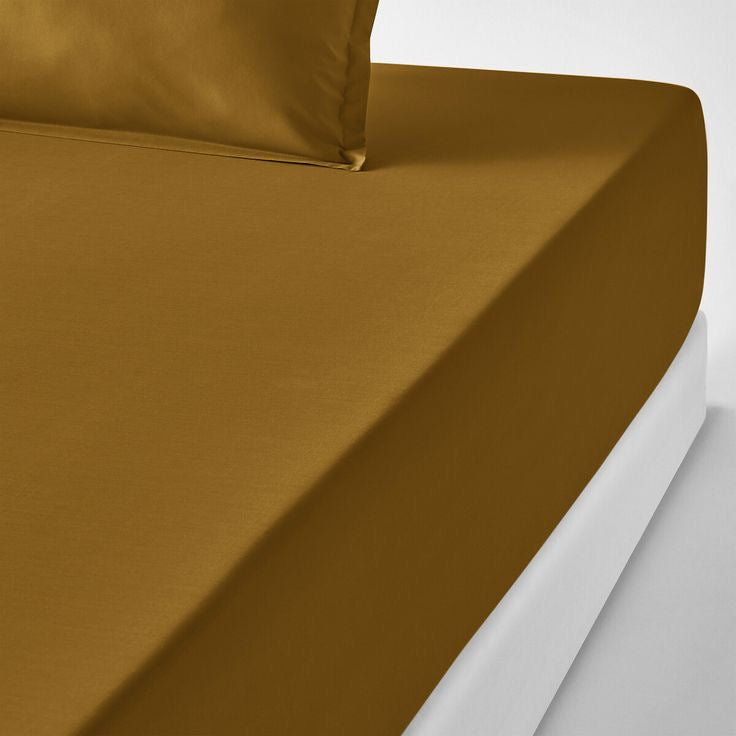 Sheet with elastic